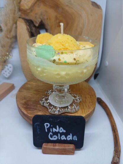 Bougie "Pina Colada" grande coupe